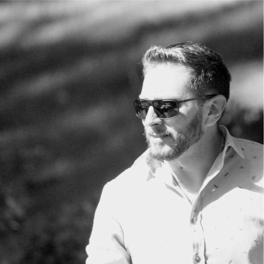 Claudio Fausti, experto colorista y peluquero
